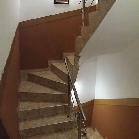Comfort Guest House Σάμοκοβ Εξωτερικό φωτογραφία
